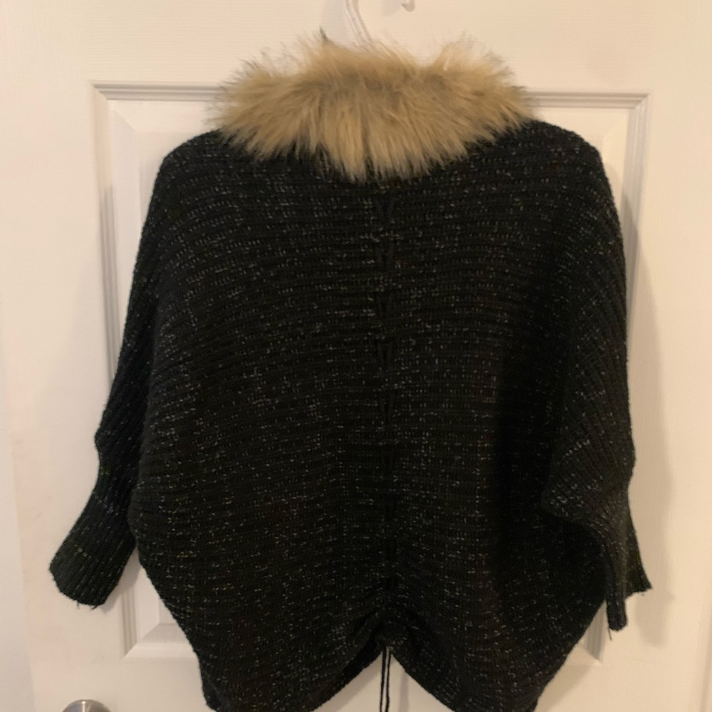 Sweater - Picture 2 of 2